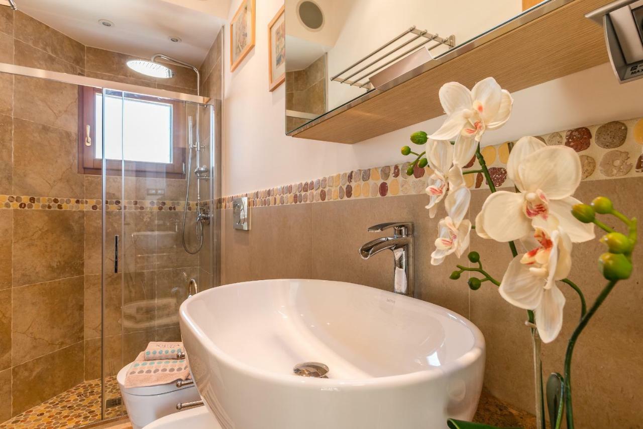 Appartement Sunny Nest Canal View In Chic Movida Venise